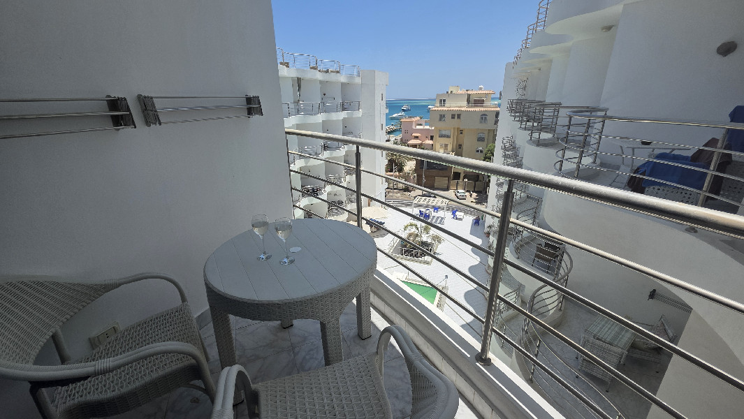 Diamond Resort / bazén