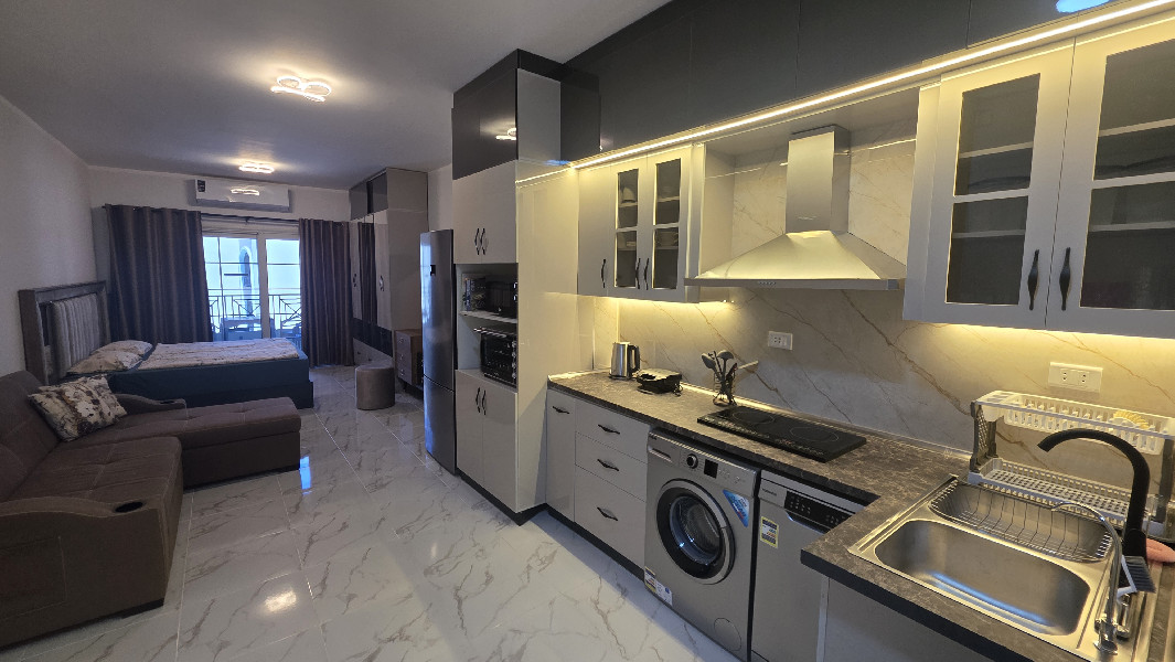 Juliana Beach Resort / Al Ahyaa / přímo na pláži / bazény