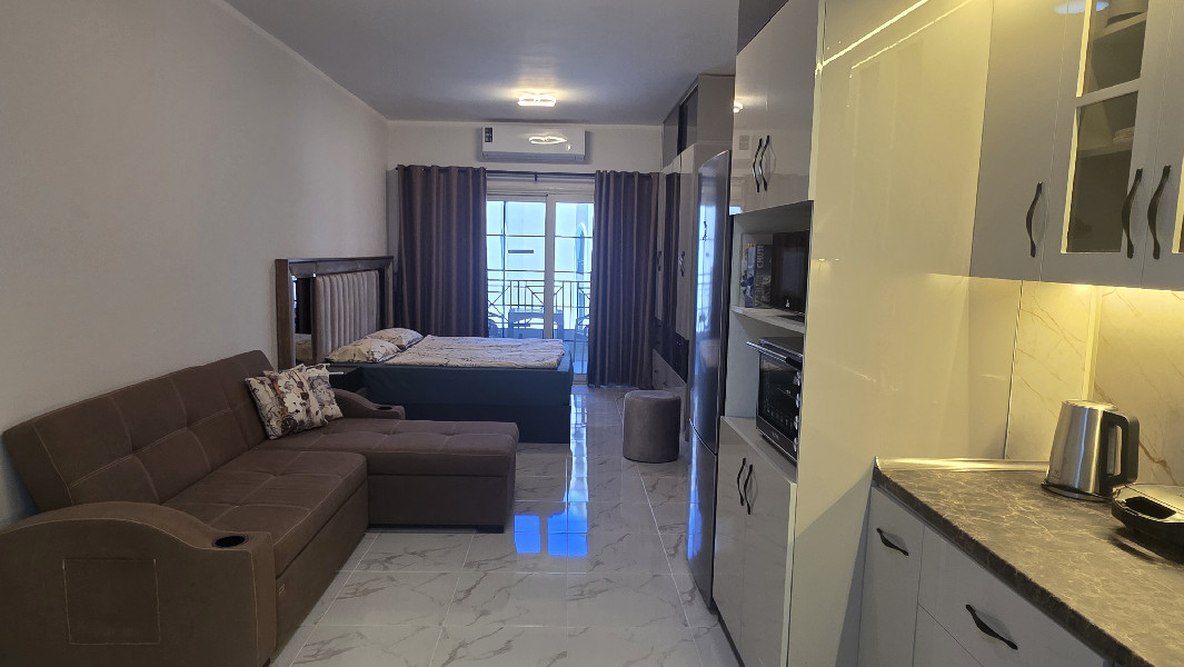 Juliana Beach Resort / Al Ahyaa / přímo na pláži / bazény