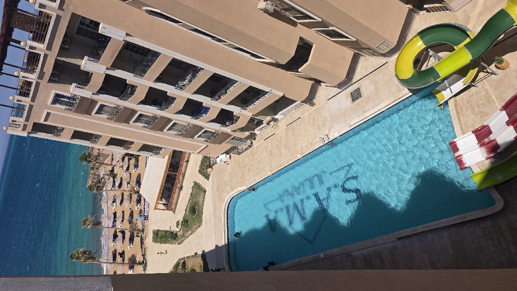 Juliana Beach Resort / Al Ahyaa / přímo na pláži / bazény