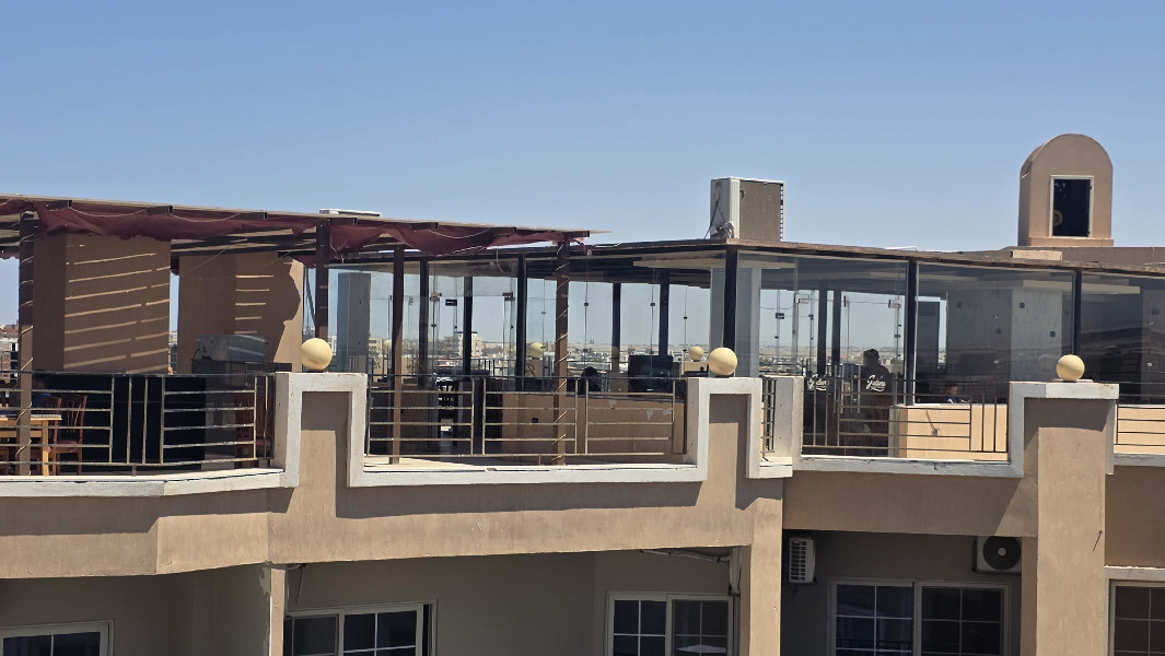 Juliana Beach Resort / Al Ahyaa / přímo na pláži / bazény