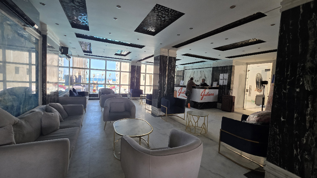 Juliana Beach Resort / Al Ahyaa / přímo na pláži / bazény