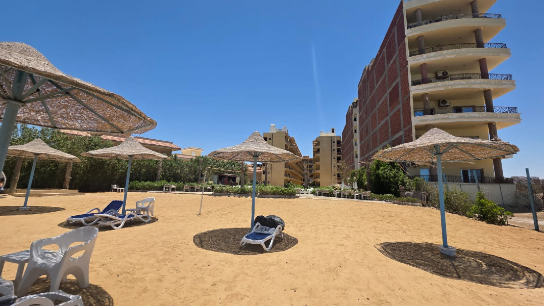Fiesta Beach Resort / Al Ahyaa / přímo na pláži / bazény