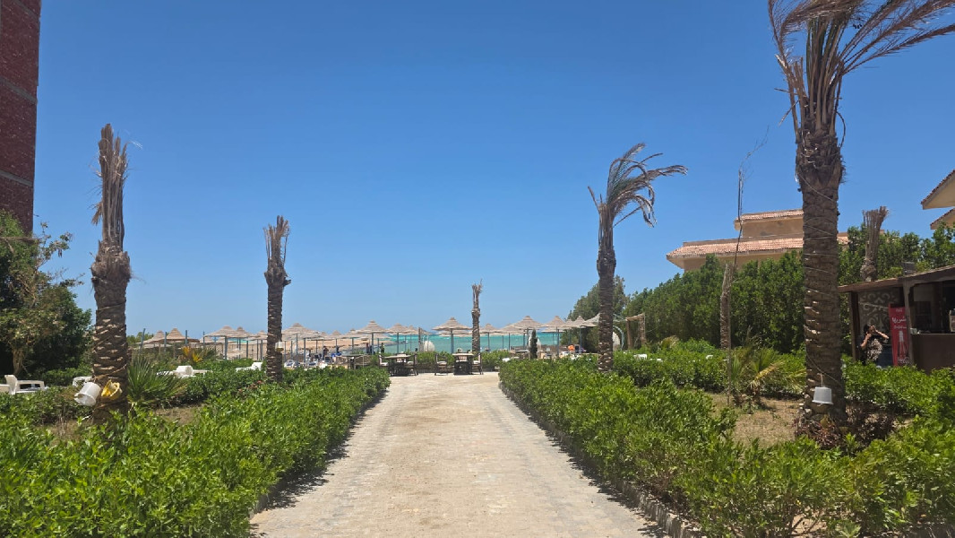 Fiesta Beach Resort / Al Ahyaa / přímo na pláži / bazény